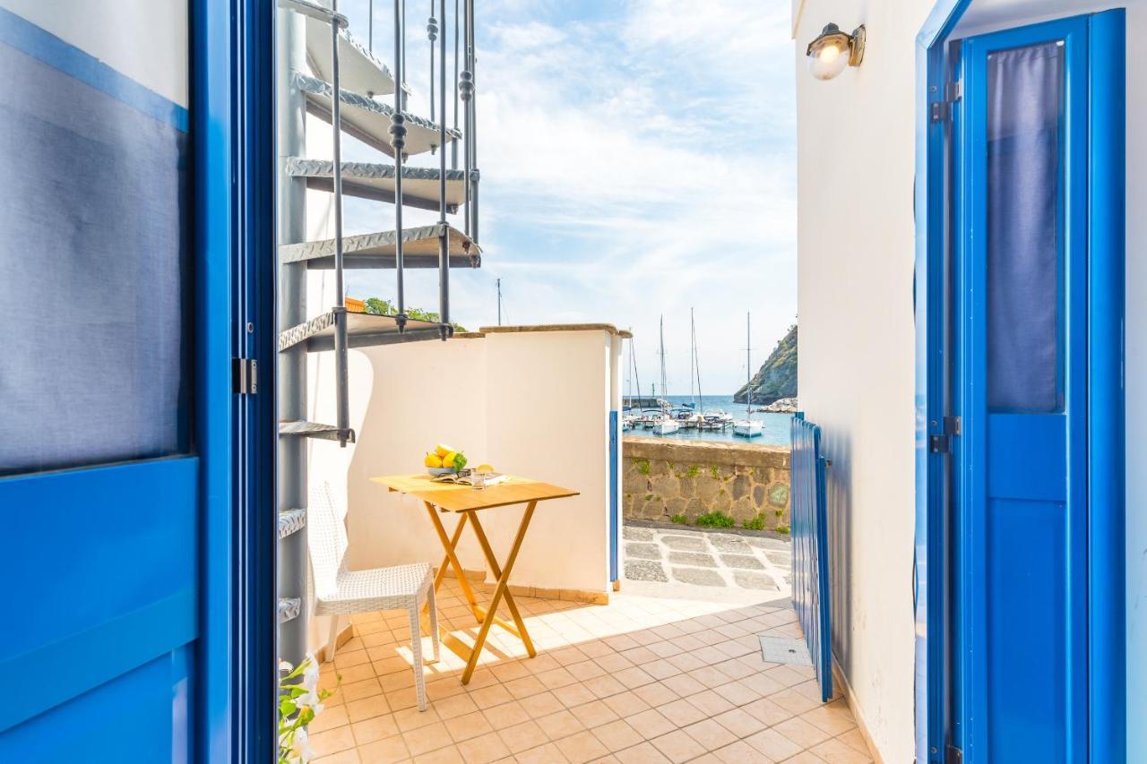 Appartamento La finestra sul mare Procida Esterno foto